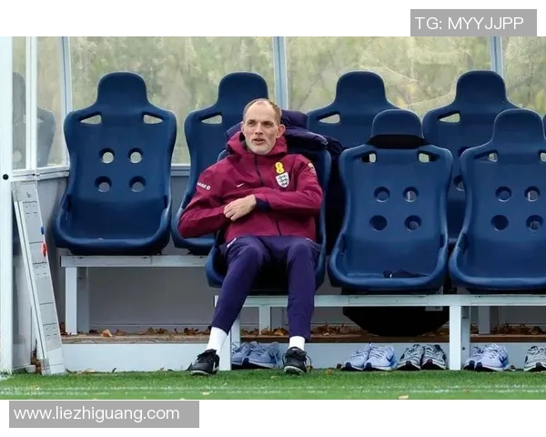 图赫尔或将接管曼联滕哈赫下课倒计时已开启三冠教头再展雄风