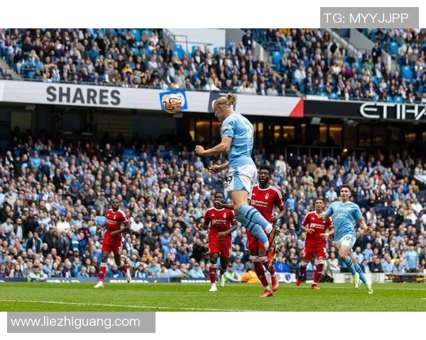 曼城与曼联激战正酣比赛直播全程回顾与精彩瞬间分析