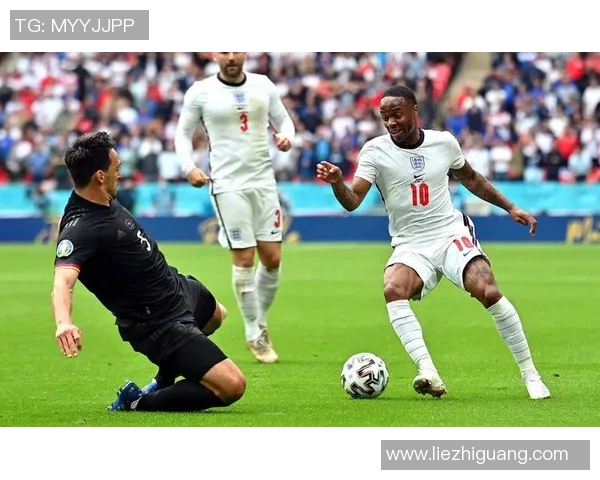 欧青赛英格兰对阵荷兰的战术分析与球队表现评估