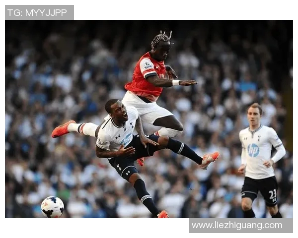 热刺与利物浦女球迷激情对决赛场外的友谊与热爱交织