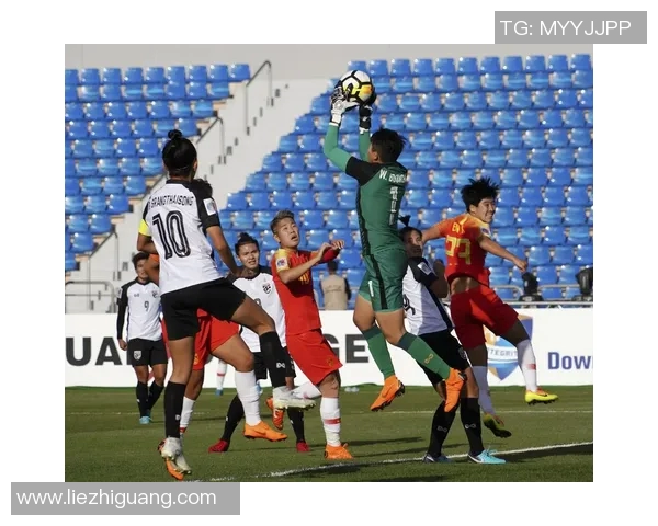 中国杯精彩对决回顾中国队与泰国队比赛录像全程回放分析