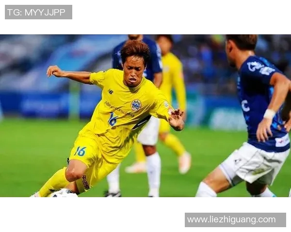 山形山神与町田的激烈对决揭示了日本足球的魅力与竞争精神 山形山神与町田的激烈对决揭示了日本足球的魅力与竞争精神