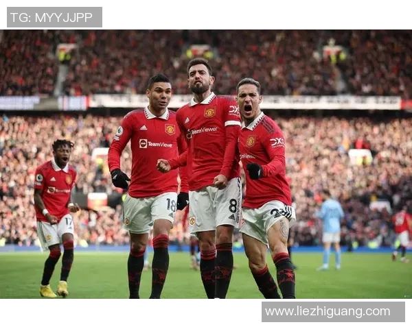 狼队与曼联对决全方位分析战术布局与球员表现