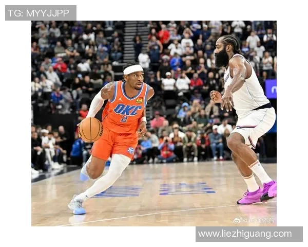 雷霆与快船激战第二场争夺季后赛关键胜利的精彩对决