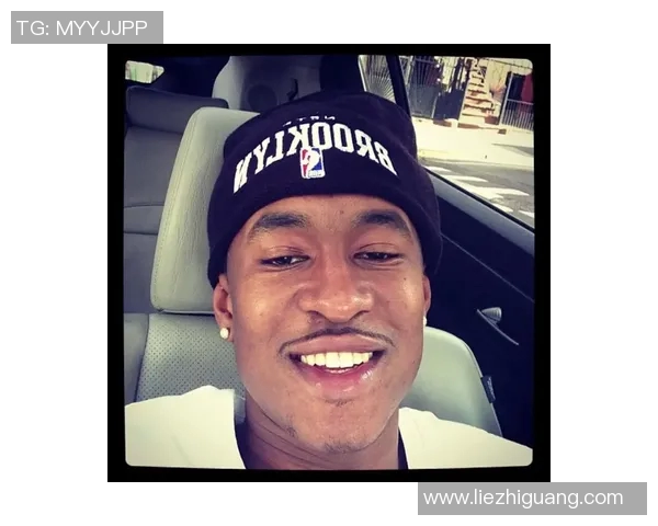 马尚布鲁克斯：从篮球新星到职业生涯的辉煌转折与成长之路