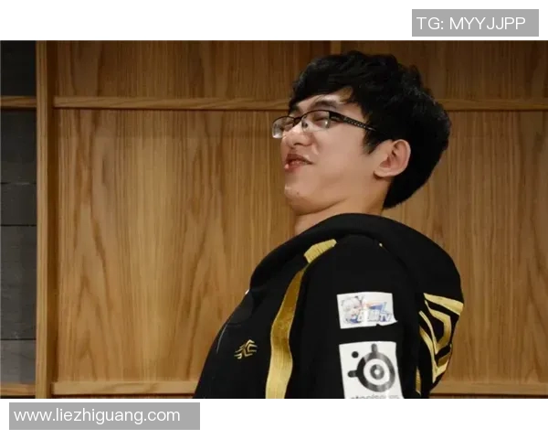 DOTA2专题分析：深入探讨LNG选手个人能力与团队协作的完美结合