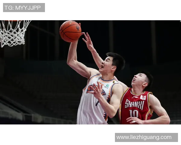 深圳篮球队实力之争引发热议球迷观点碰撞与未来展望